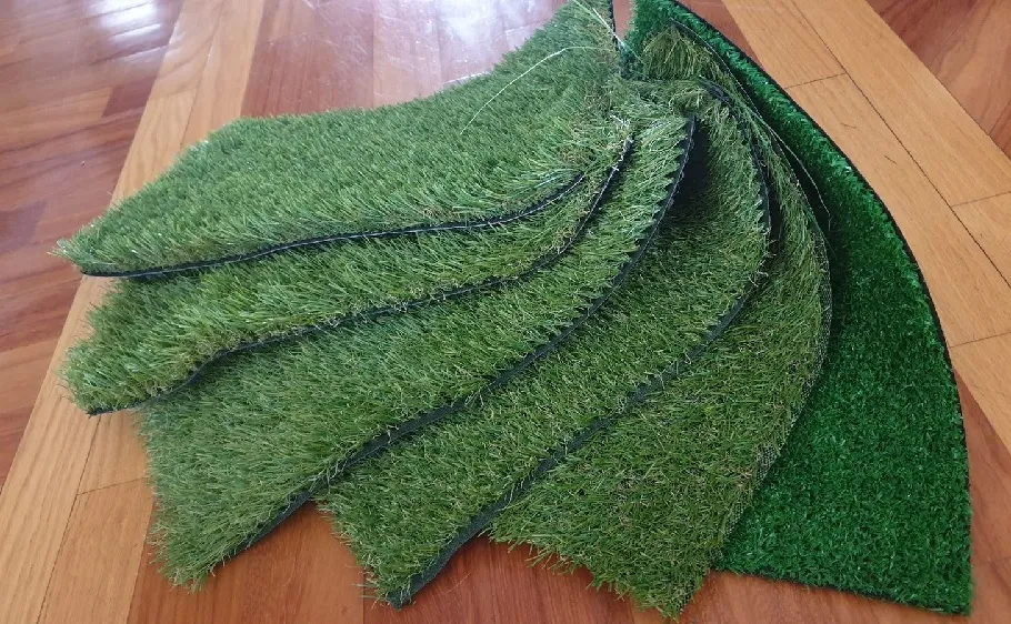 Artificial grass and entrance mats, photo 3