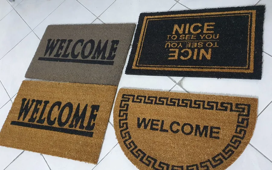Artificial grass and entrance mats, photo 4