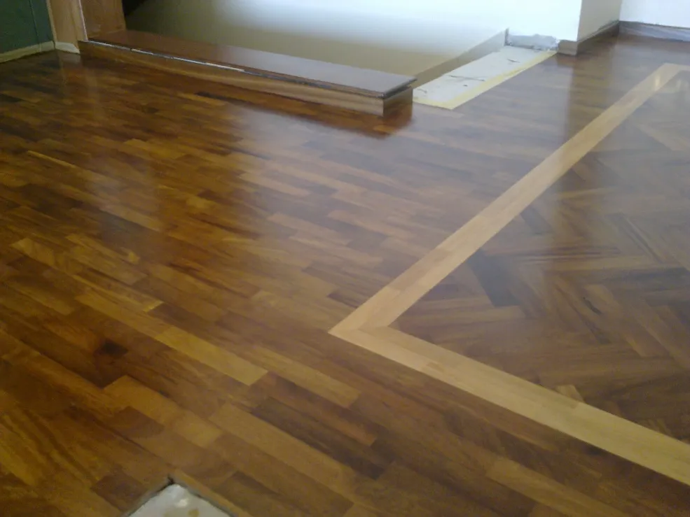 Teck Iroko with maple design, photo 2