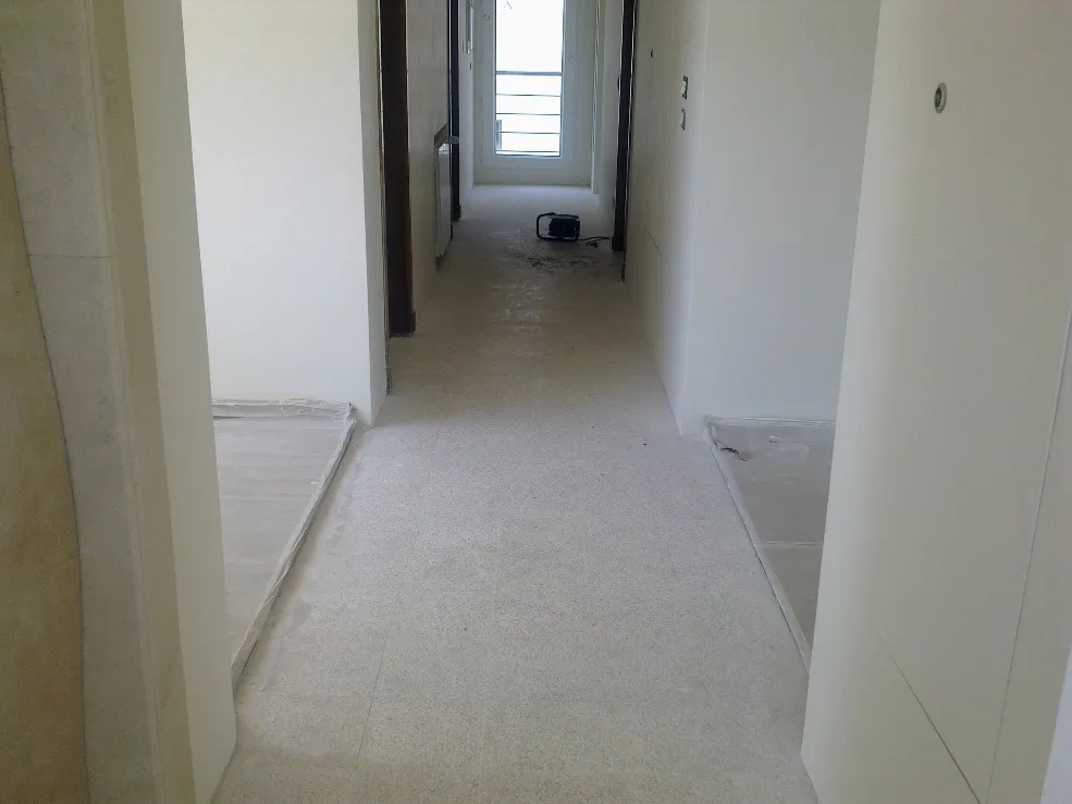 Solid oak flooring