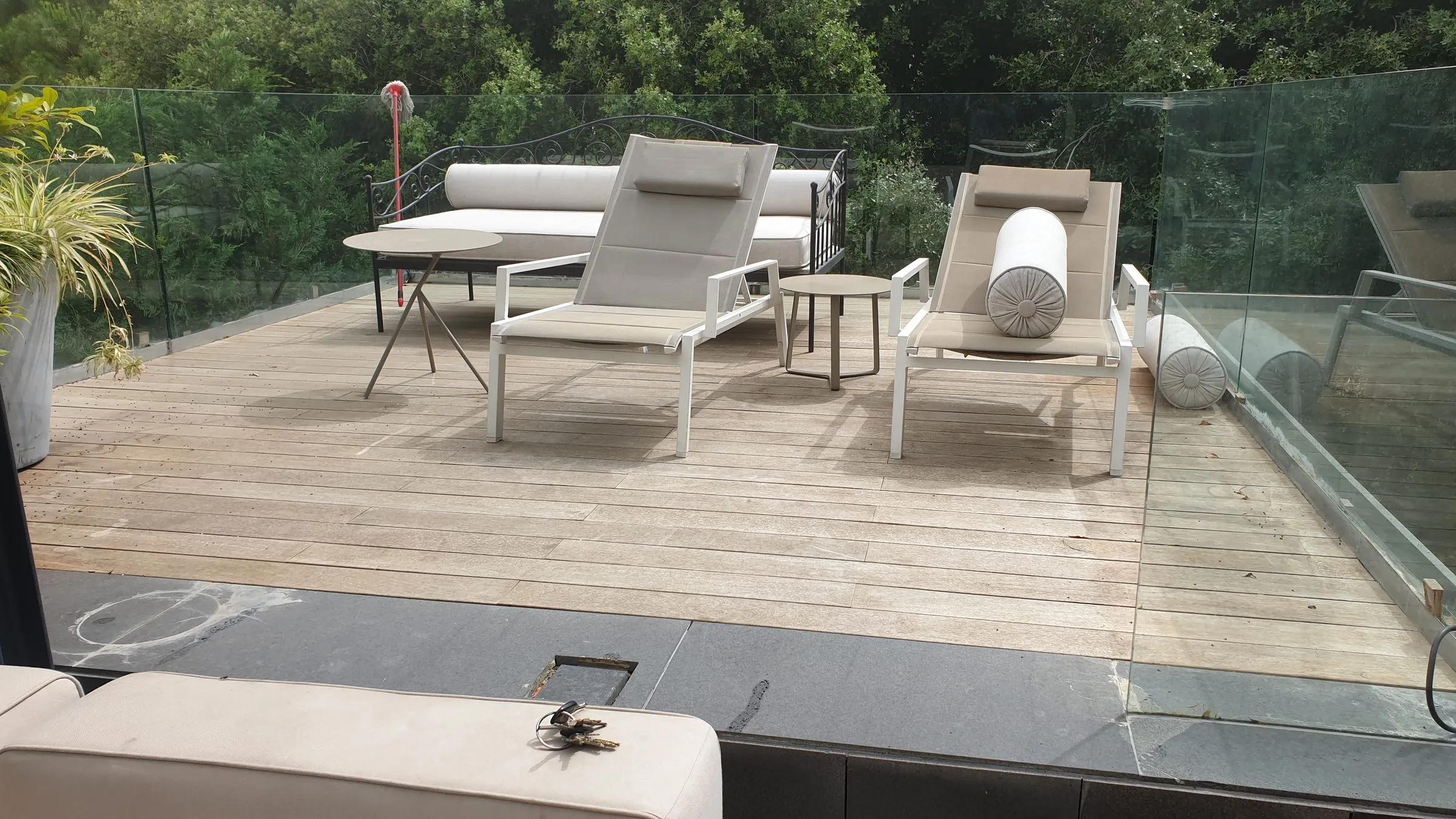 Teak wood decking, photo 2