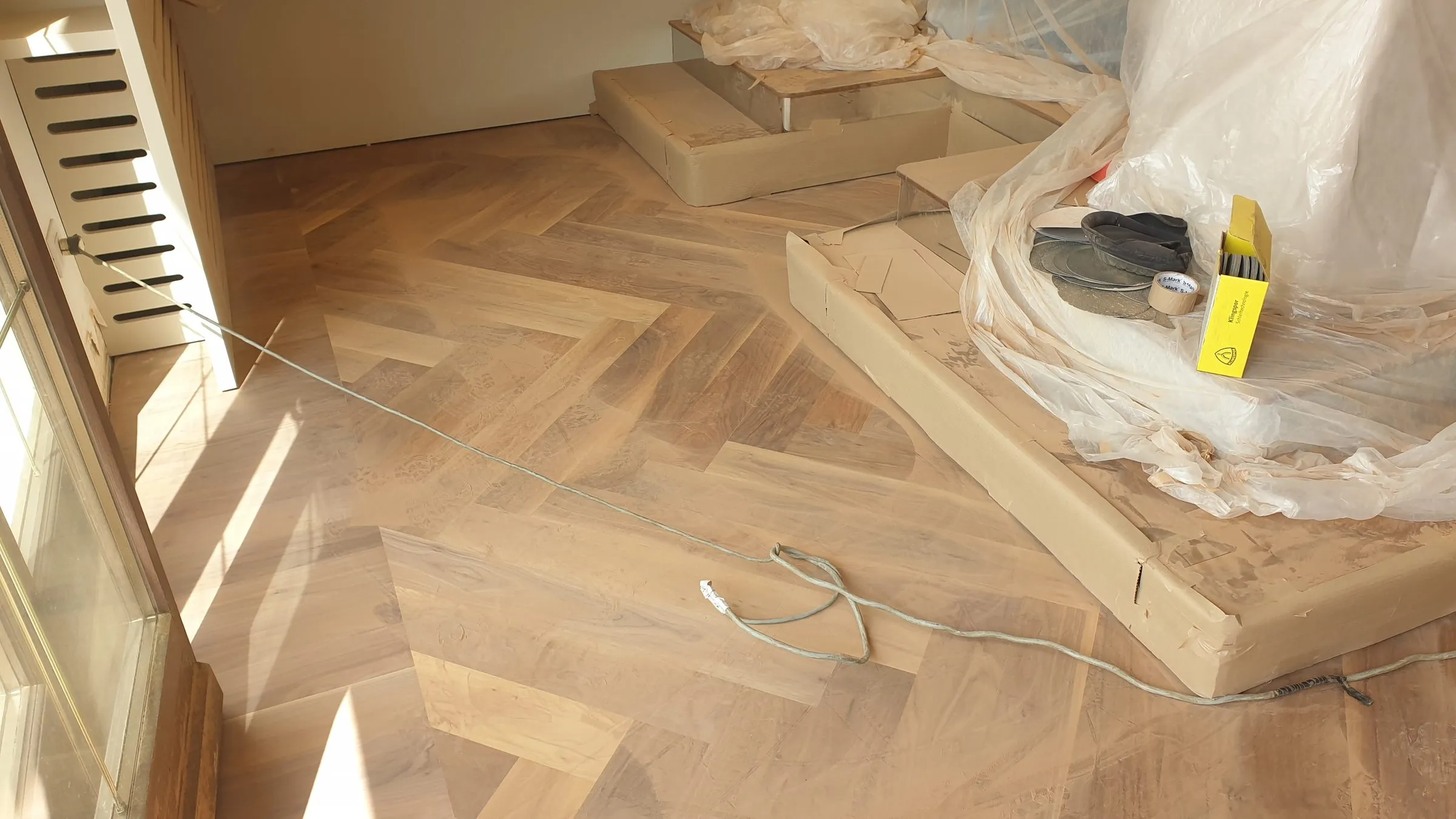 Walnut herringbone floor, photo 8